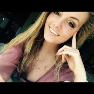 Meet your Posher, Hailey